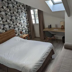 Contact - Le Lion D'or Hotel