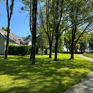 Maison Monts D'arree 3 Hébergement de vacances